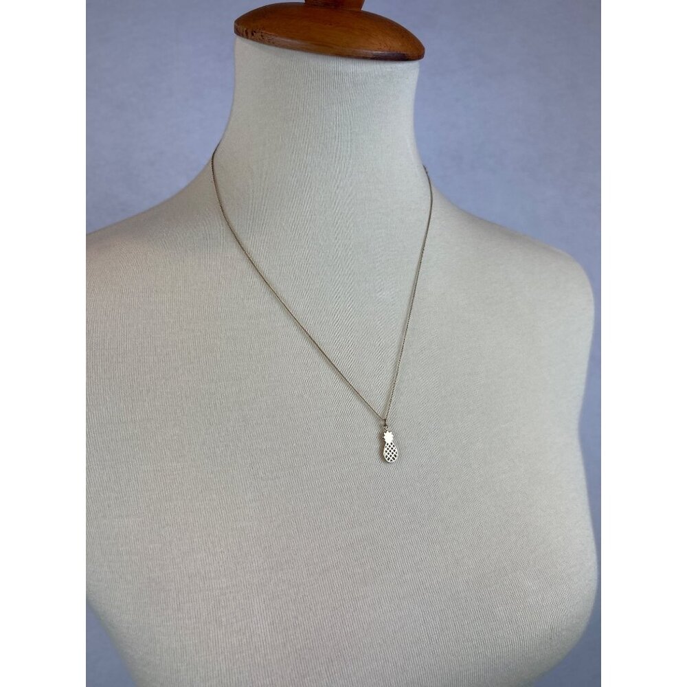 Gold Tone Pineapple Pendant Necklace 10" Adjustable Chain
